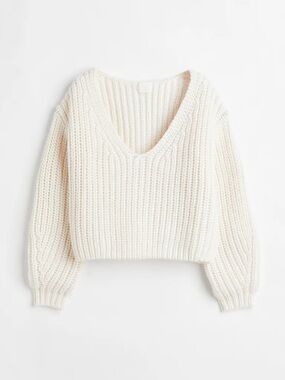 H&M V-Neck Ribbed Crop Sweater